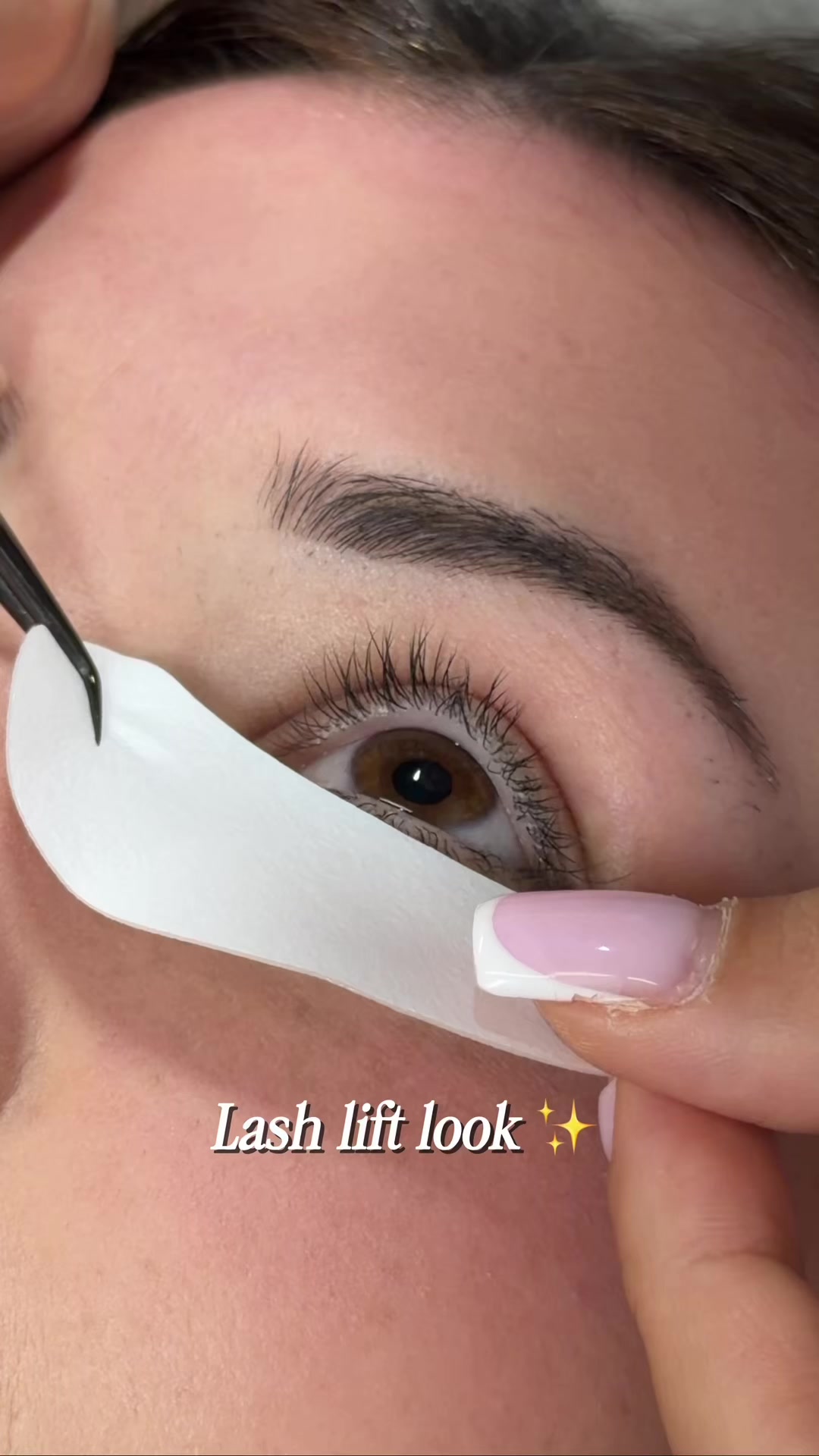 @Mauvella Lash Academy