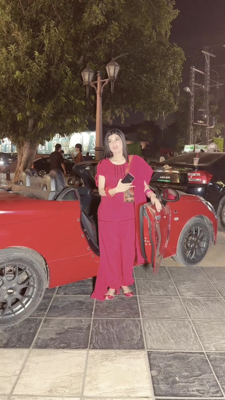 @Ayesha Jutt ❤️🩷