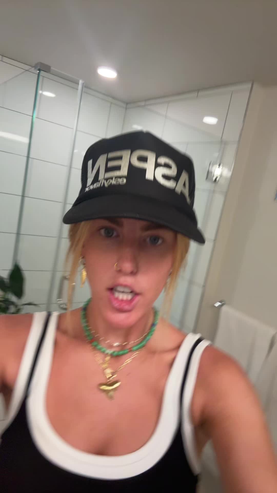 @sarahhill