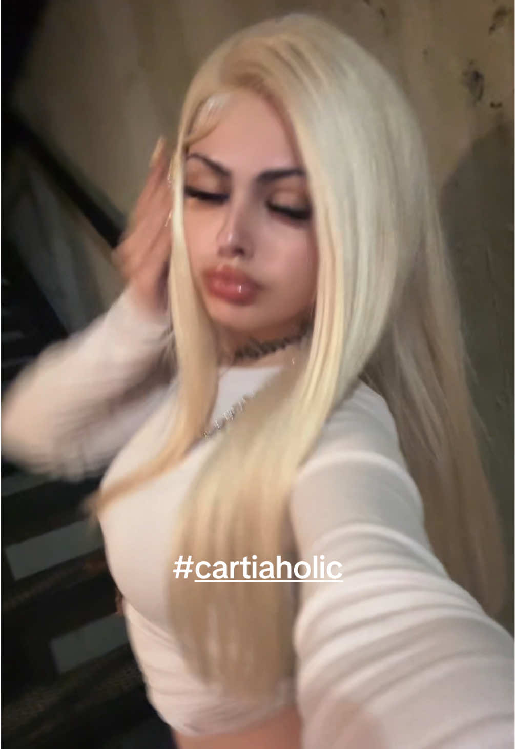 @🧟♀️🩶