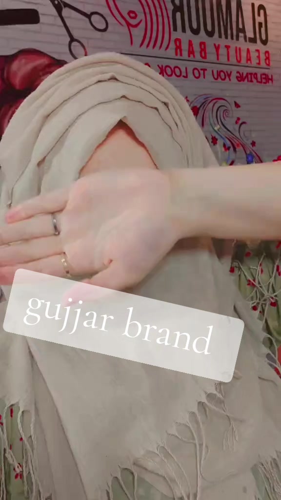 @Fatima گجری
