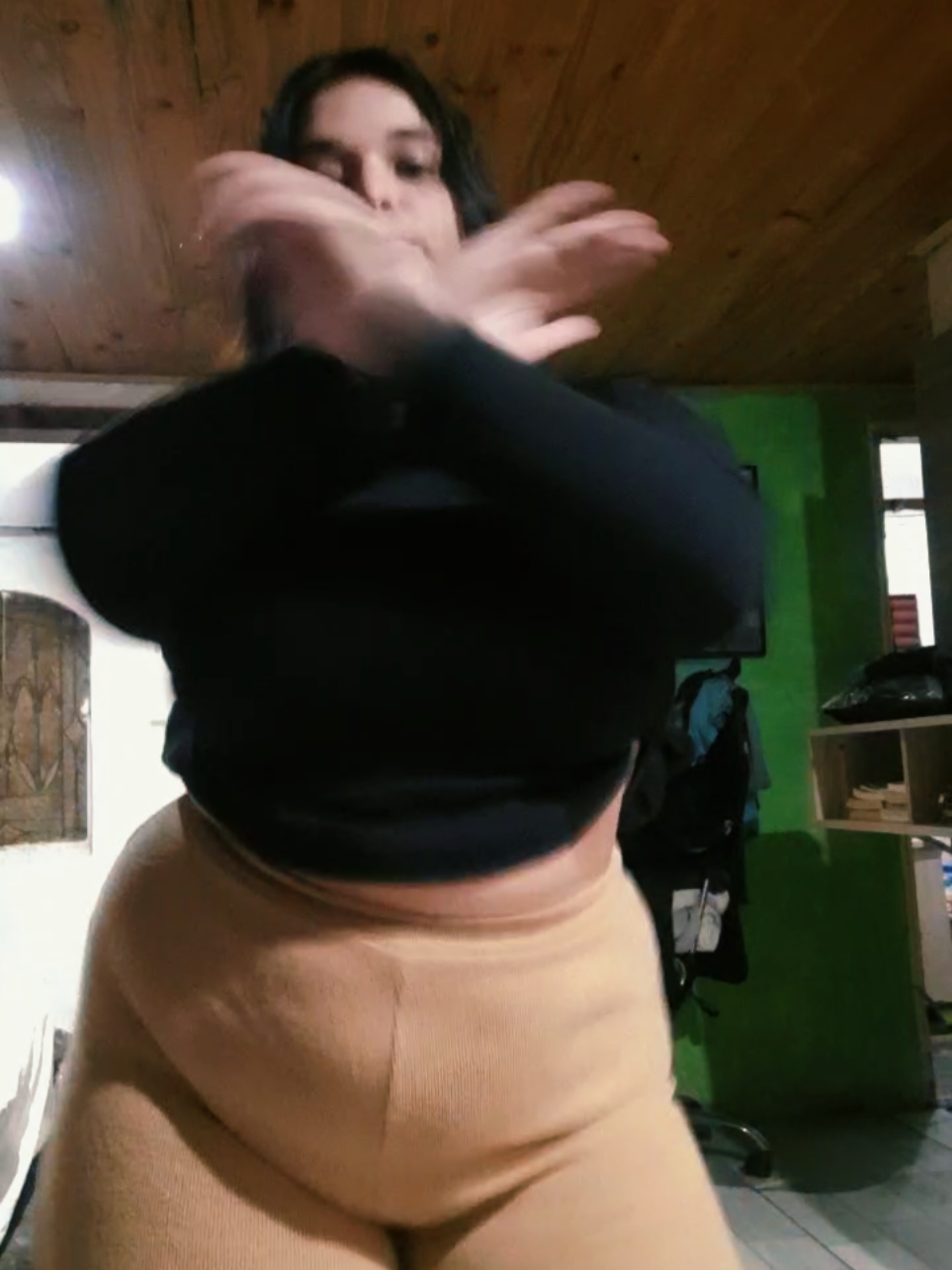 @Slk.Lary