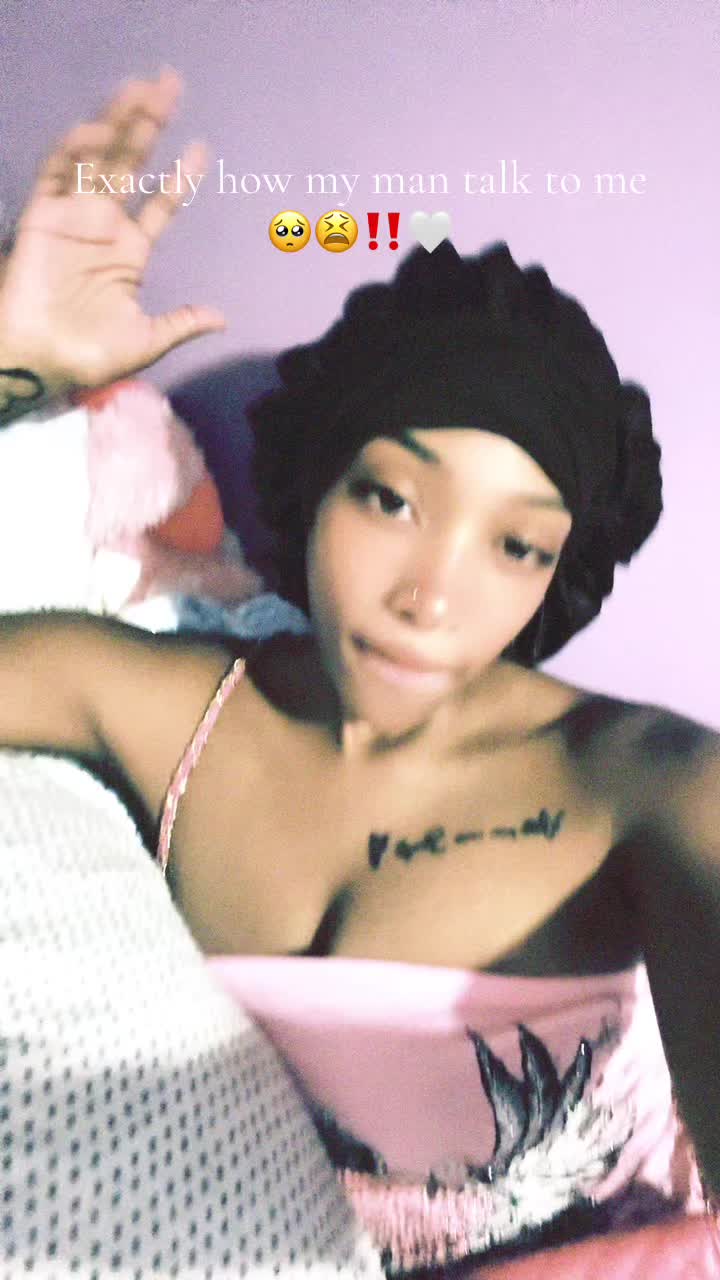 @likkle_.pinkyy