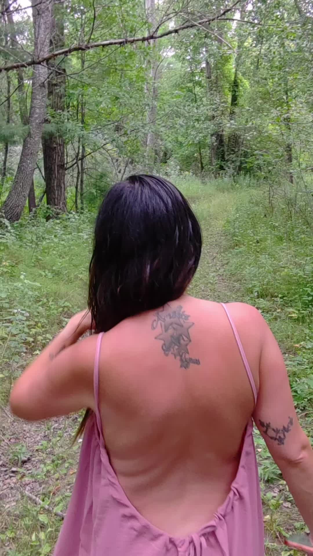 @Barefootmamamn