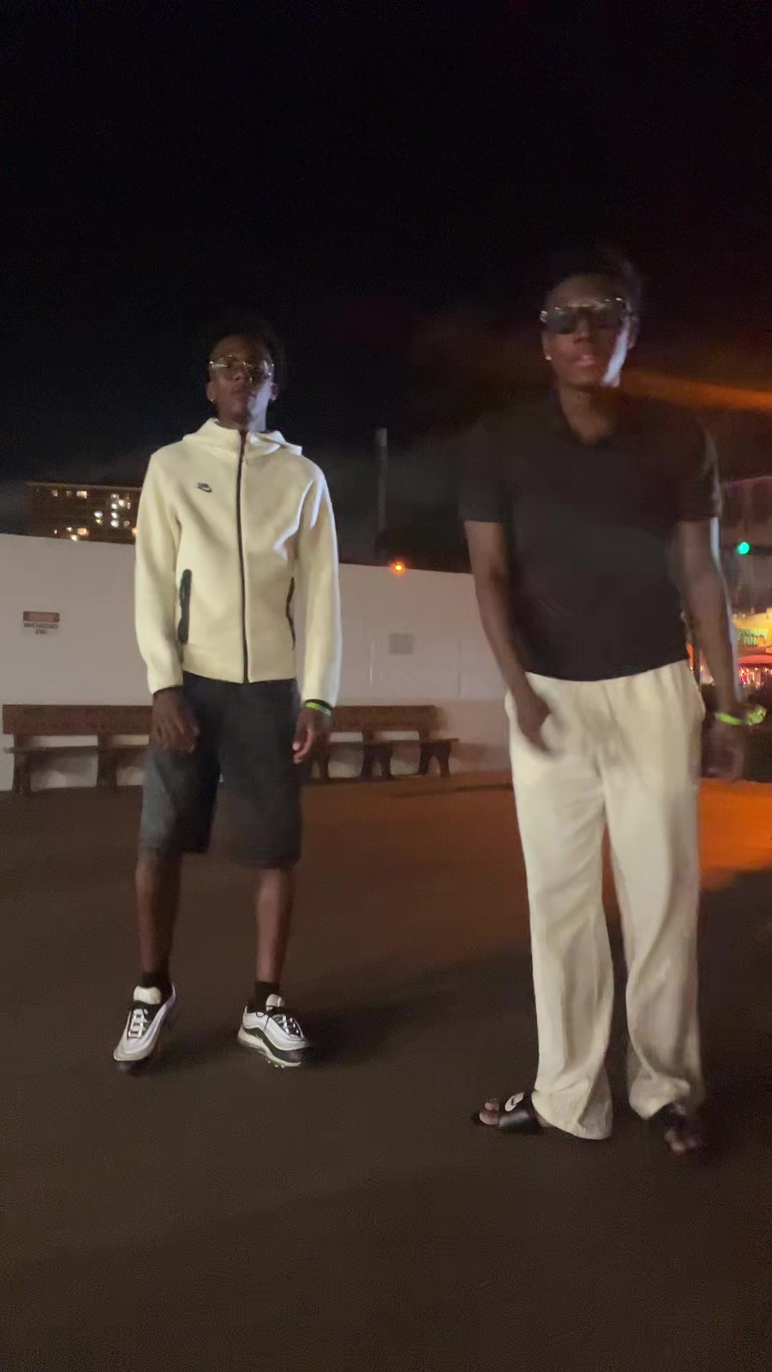 @useruno