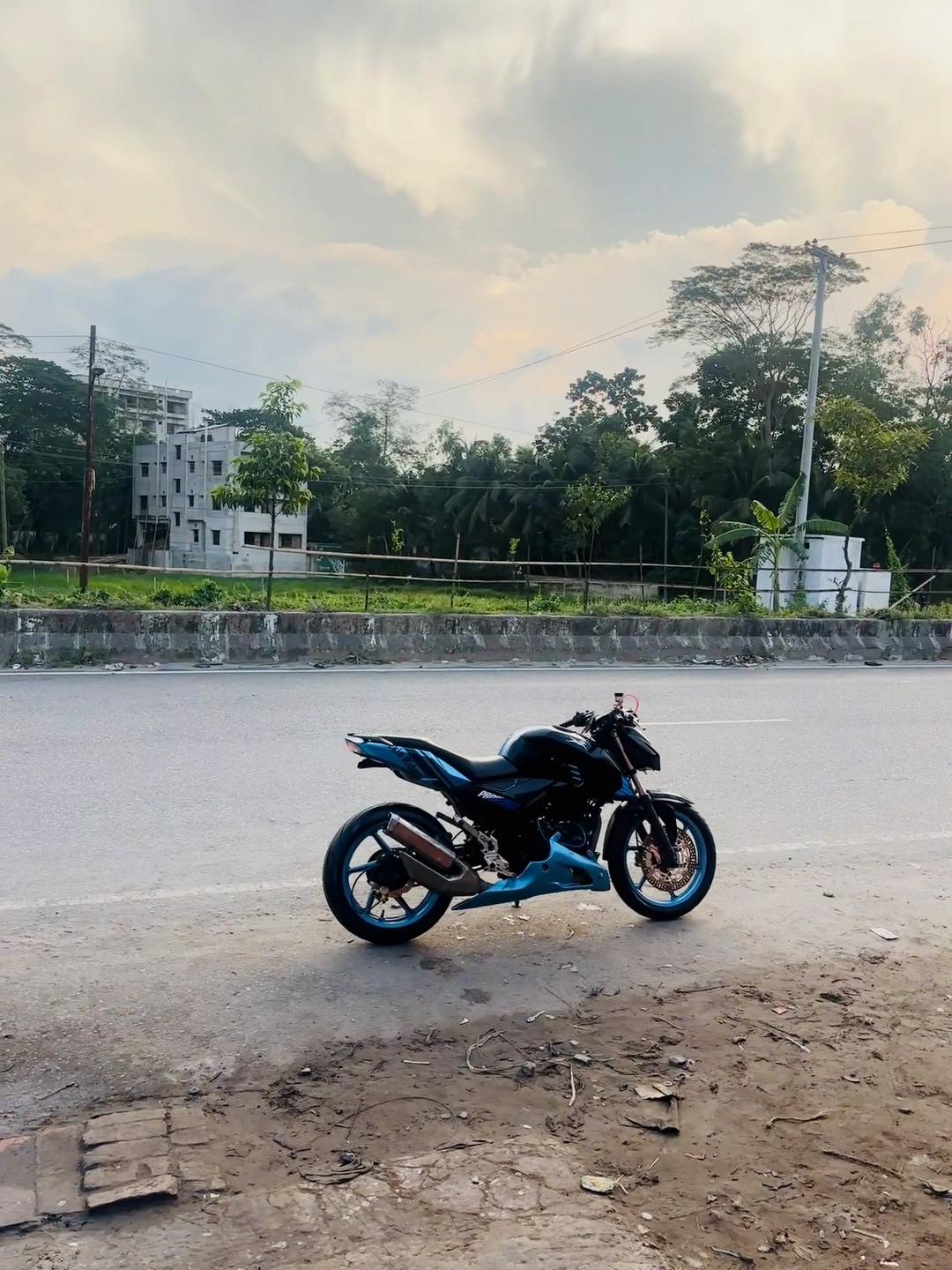 @Zackie Rider🖤♨️