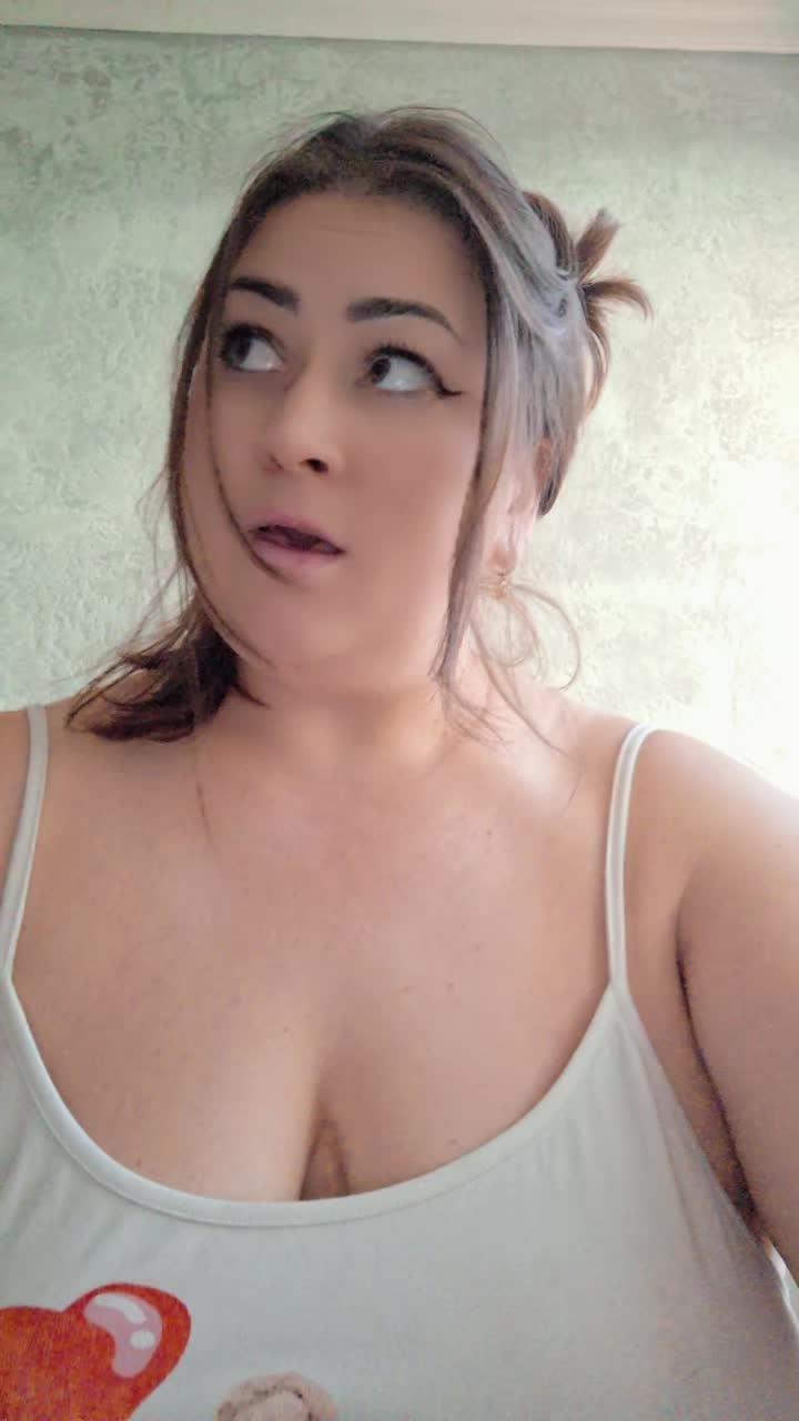 @Victorița