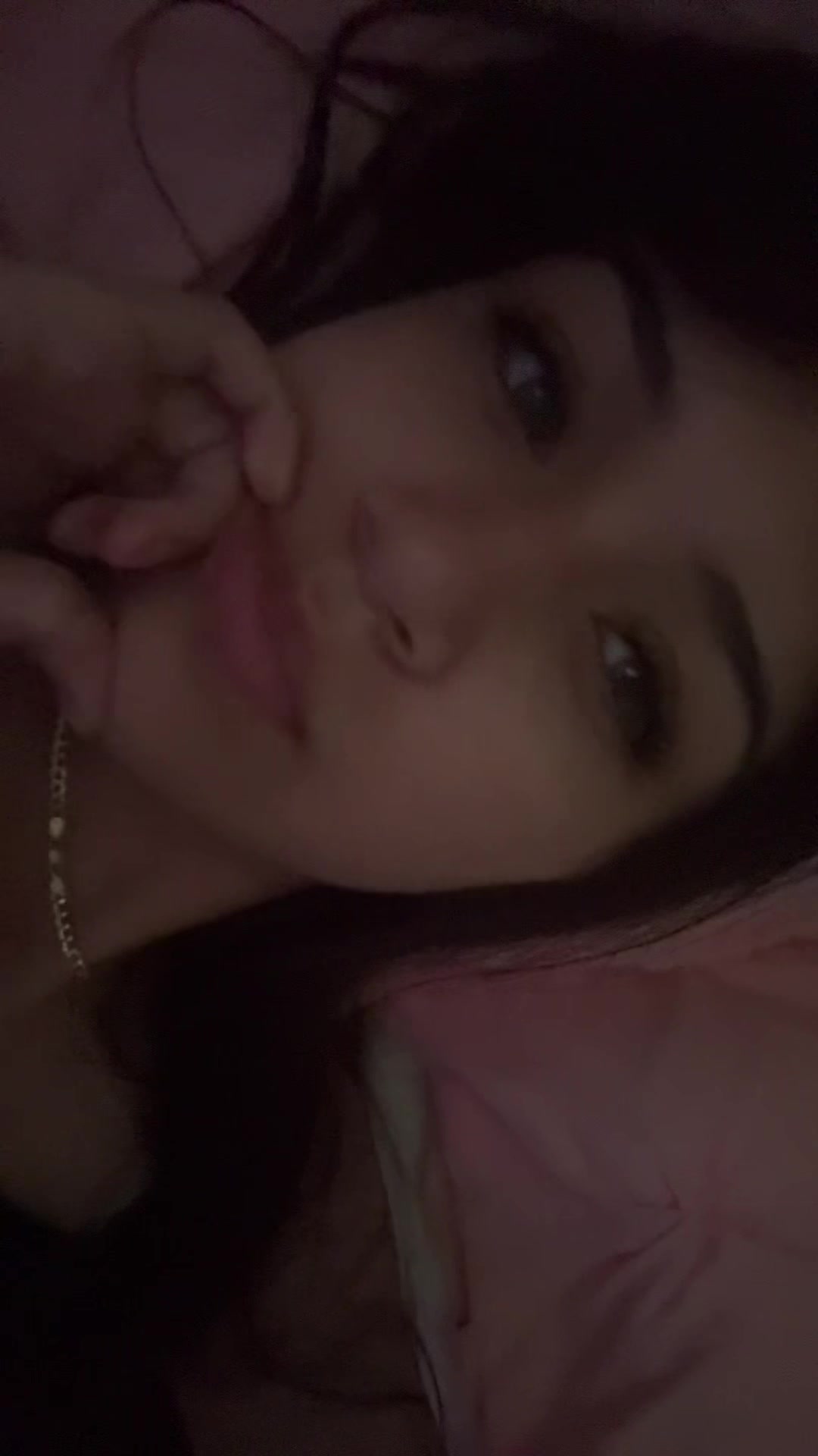 @e