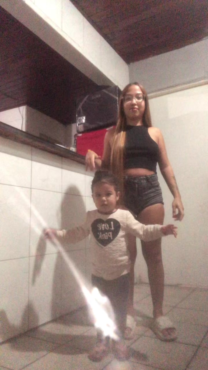 @Larissa Ferreira