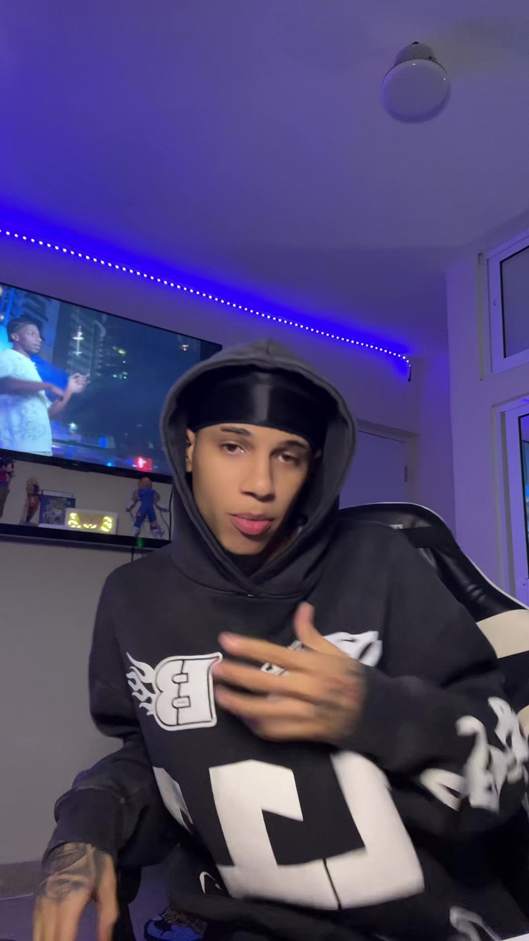@Dairon