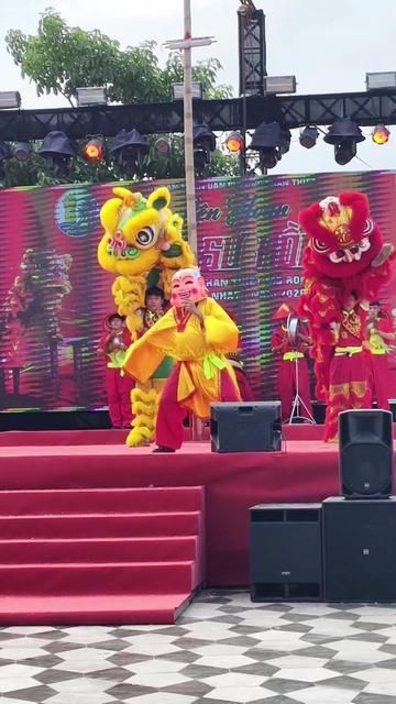 @M&uacute;a L&acirc;n Việt Nam 🇻🇳