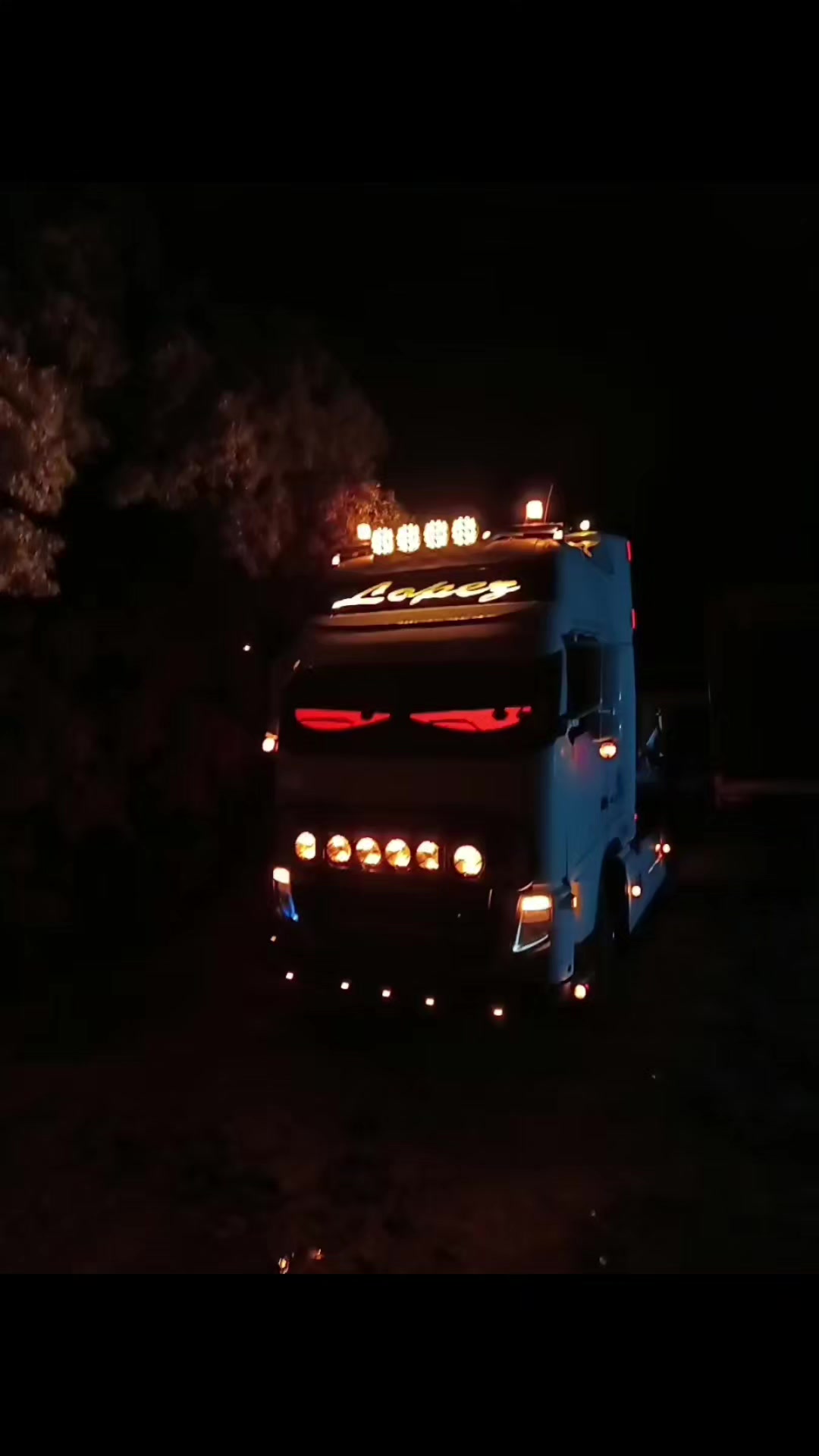 @Cristian07 🚛🫡😎