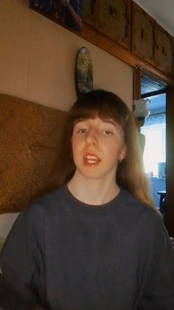 @𝕺𝖑𝖑𝖎_𝖇𝖆𝖍𝖍
