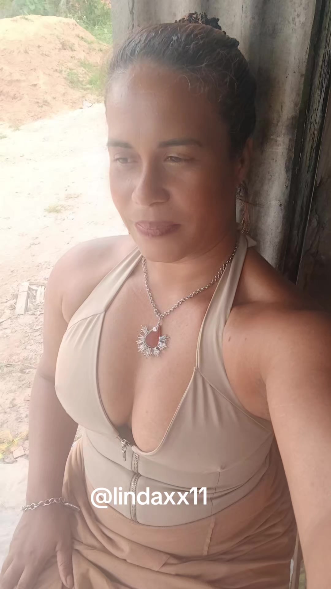 @Lindaxx11