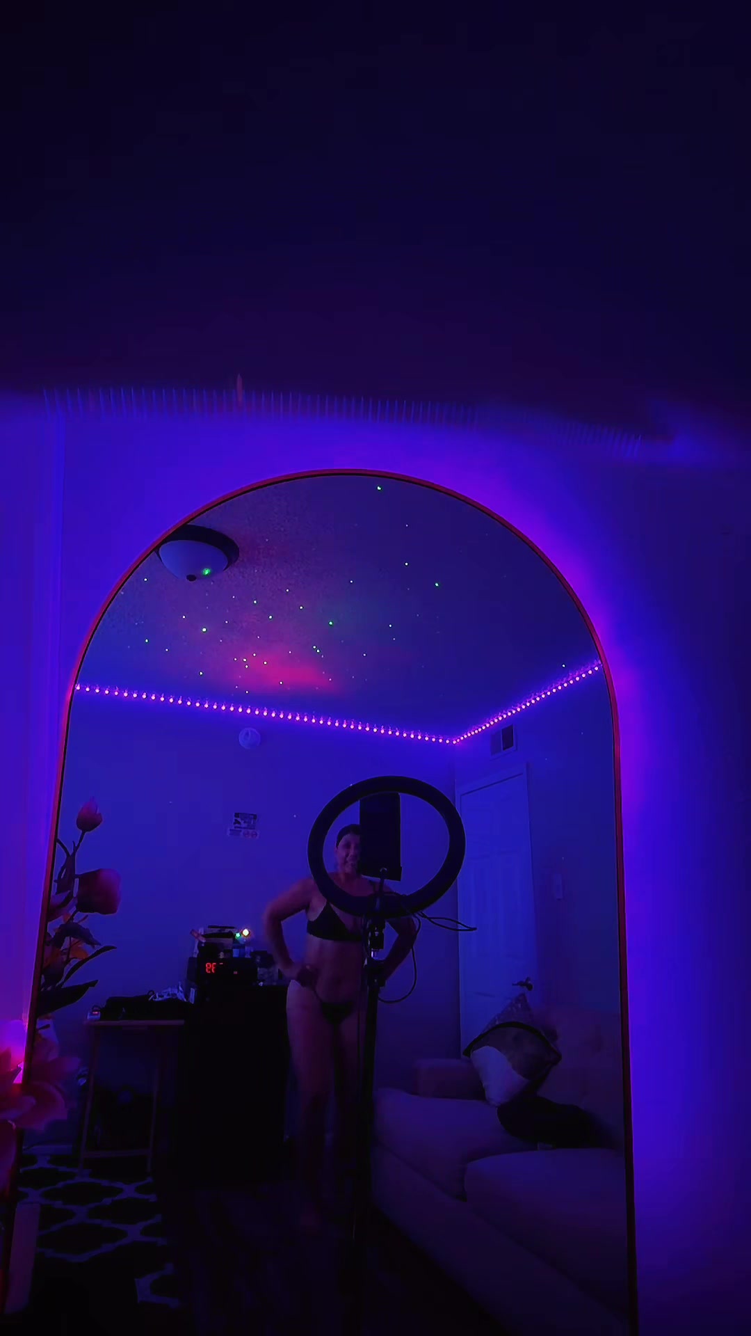 @ariadna