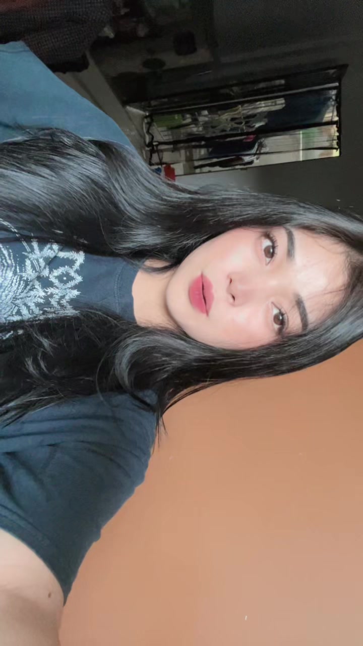 @b.