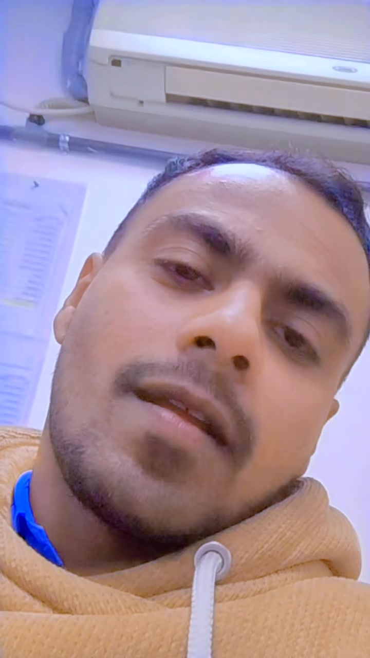 @Alone boy😎