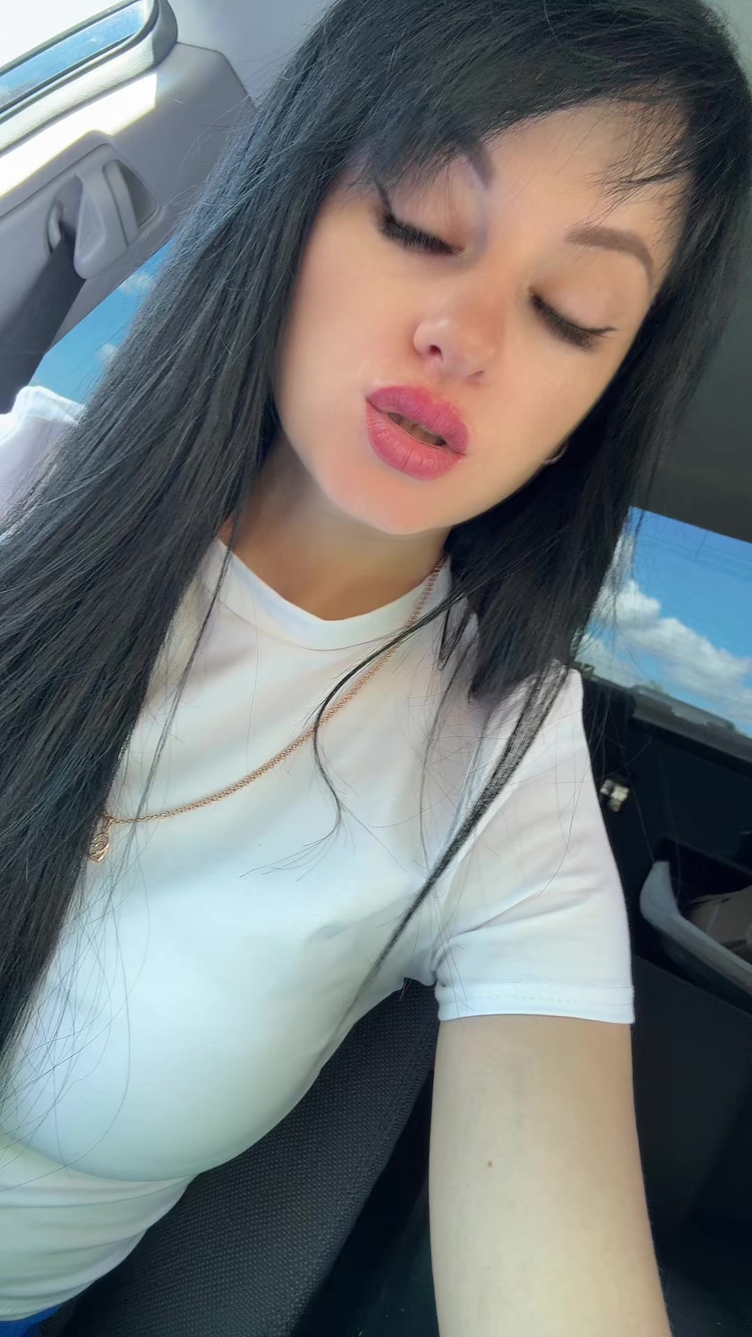 @👑KARAMELKA👑🍬