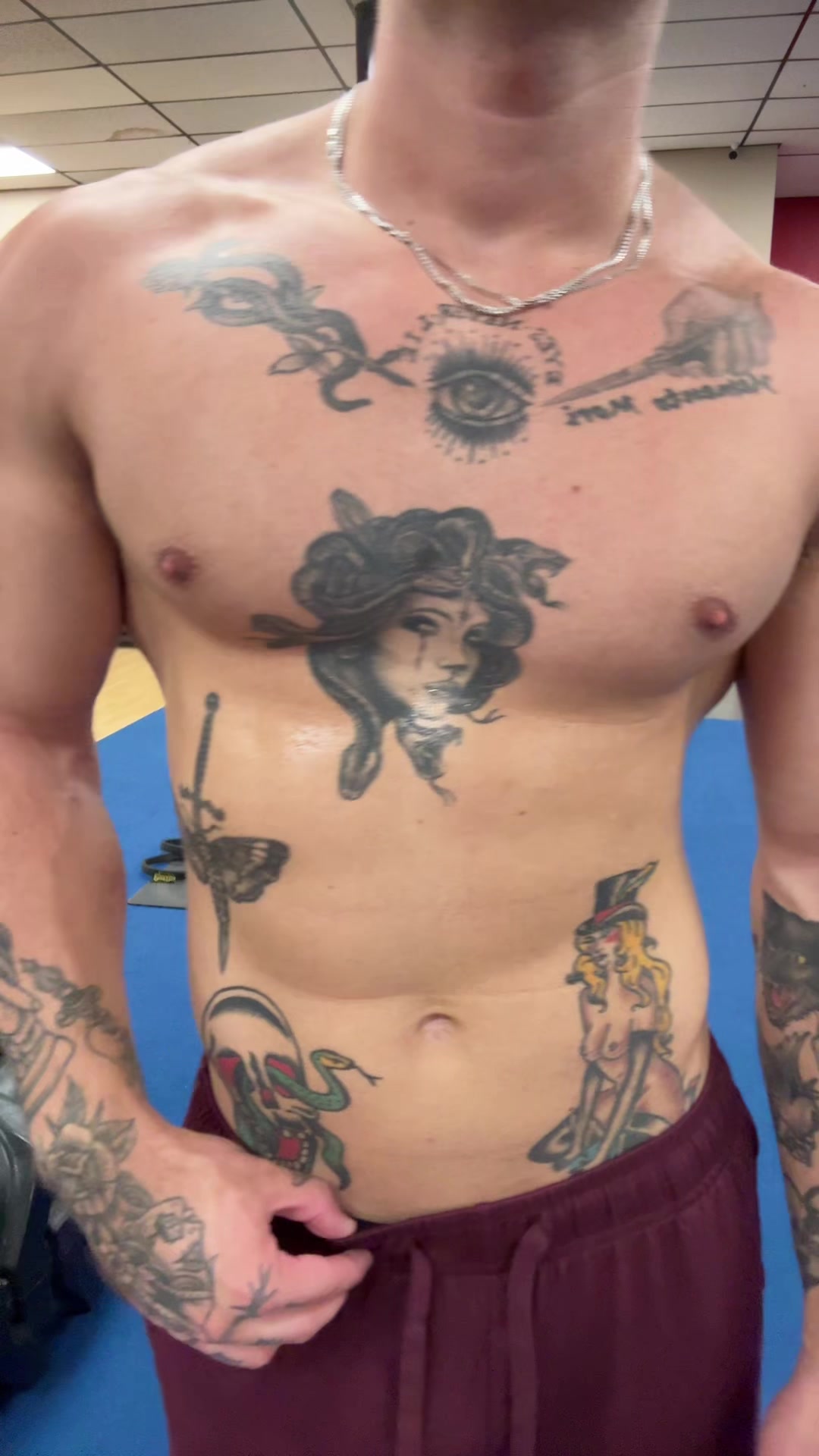 @jonirl_