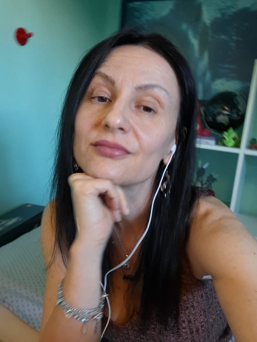 @Luisa