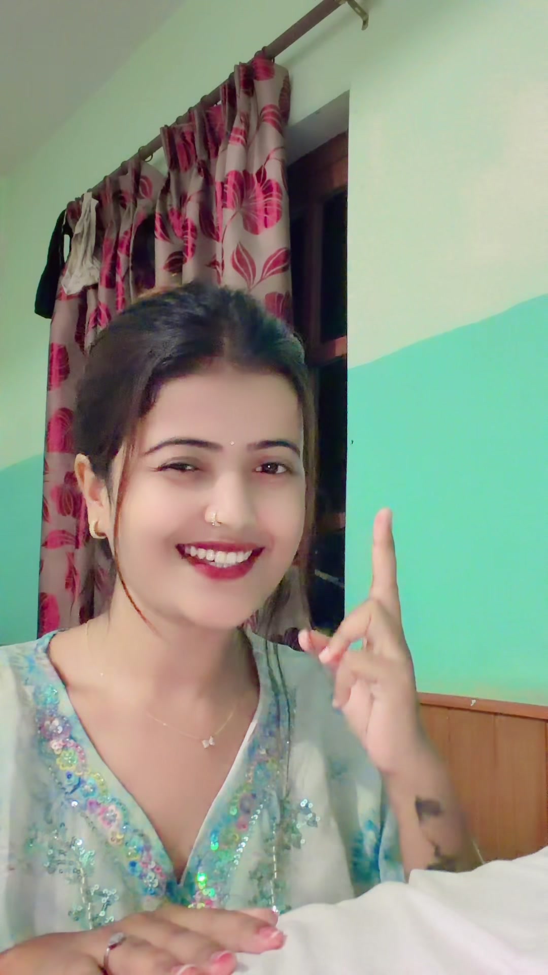 @Sanvi Bhagat❤️
