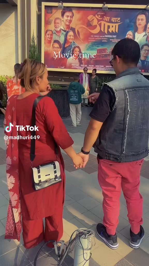 @Madhuripun🇪🇺