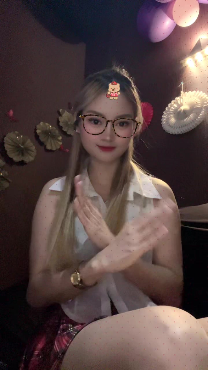 @Saychan18