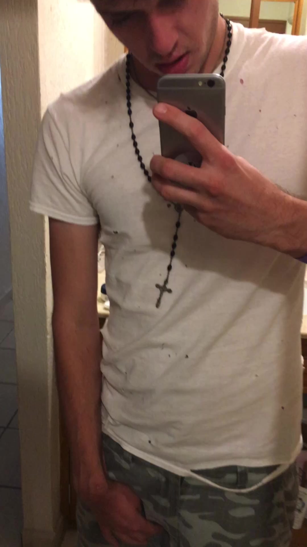 @+