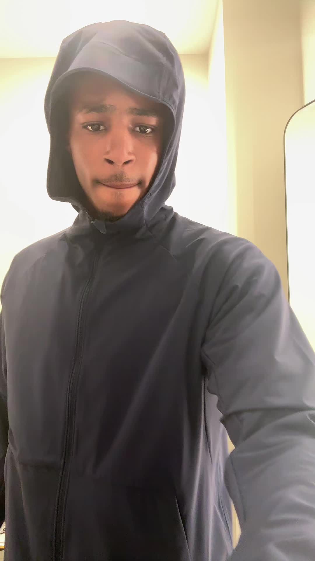 @5xKobxyz