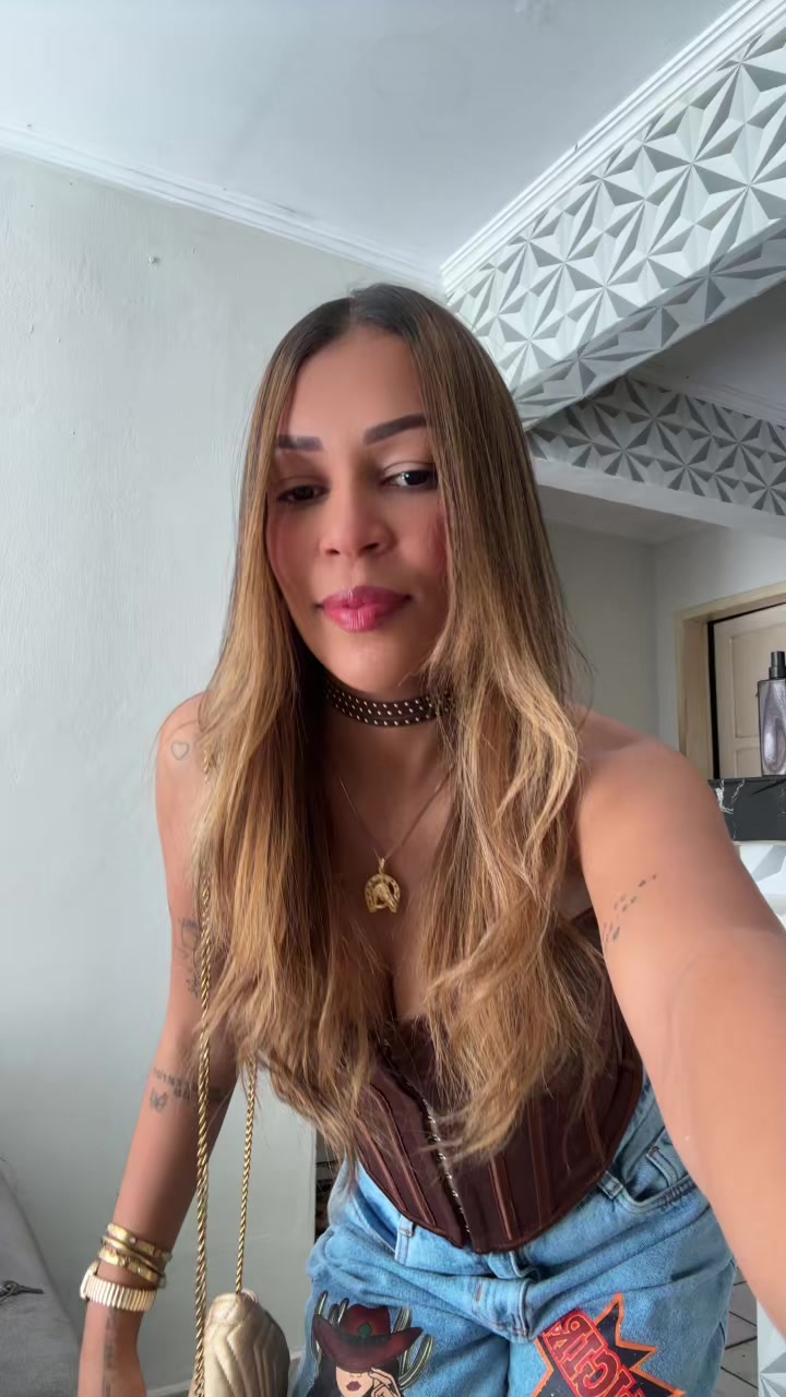 @hellensantos6783