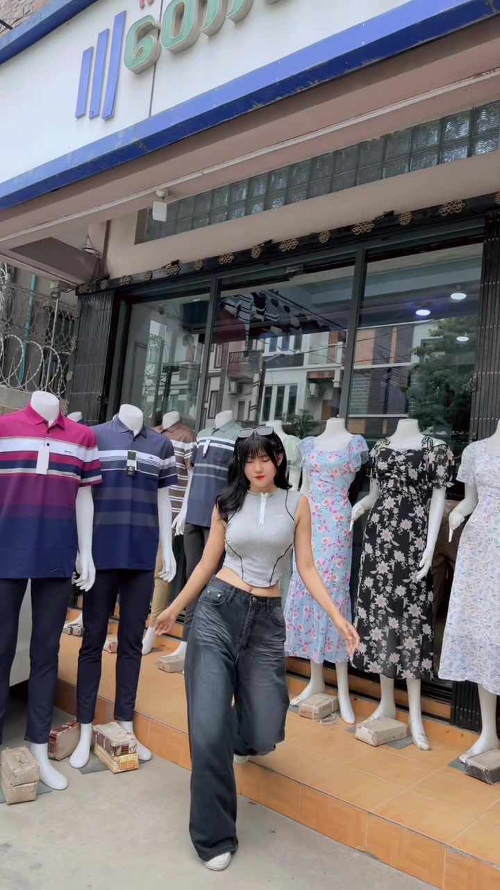 @Taw Win Nan clothing-girl
