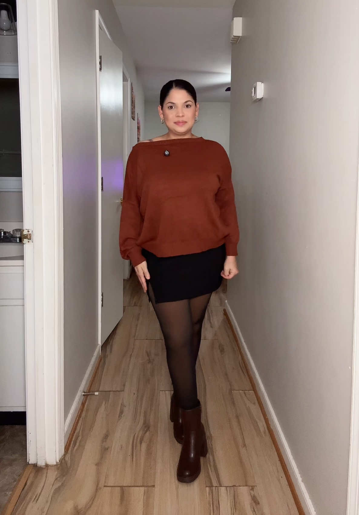 @𝓐𝓫𝓫𝔂 𝓶𝓸𝓻𝓪𝓭𝓮𝓵👗🛍️