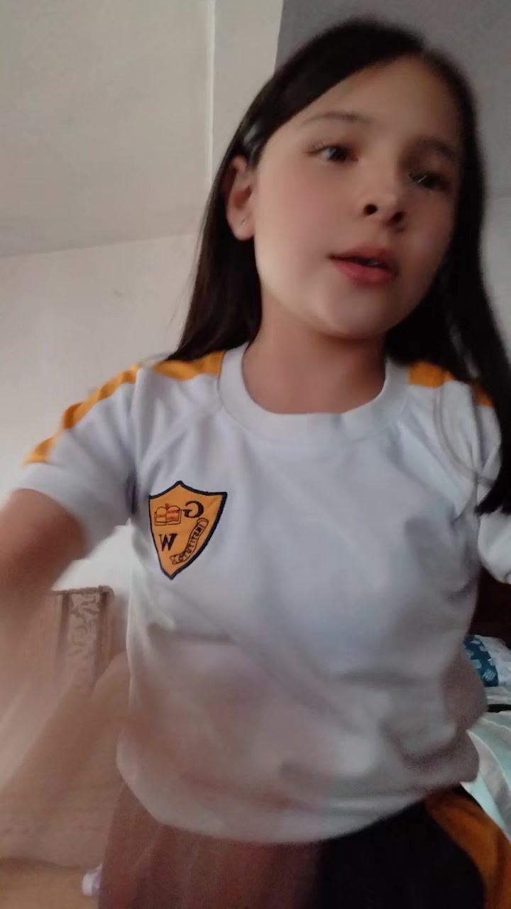 @&hearts;️ AYLIN R &hearts;️