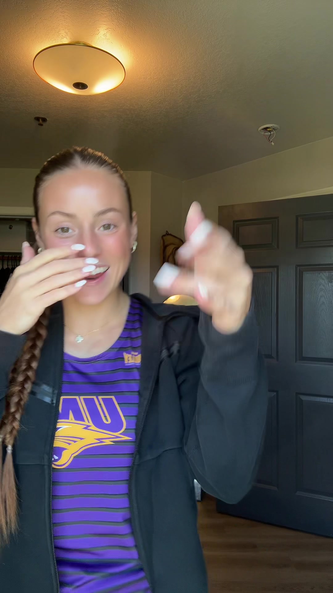 @carlie