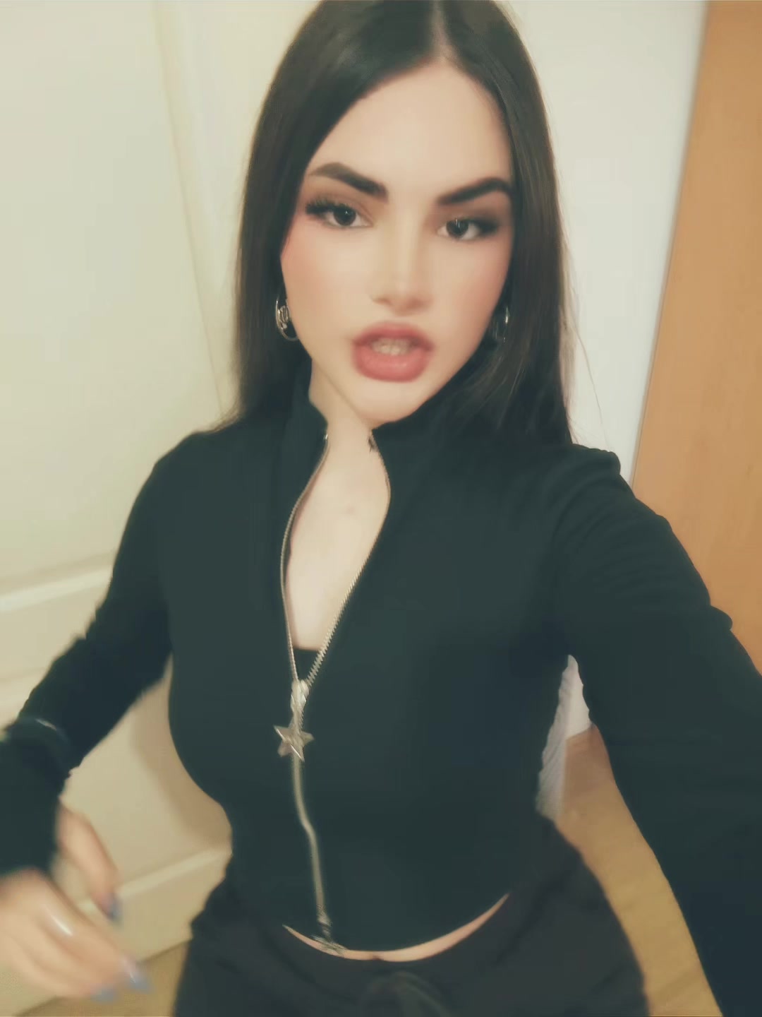 @ивекс 🎀
