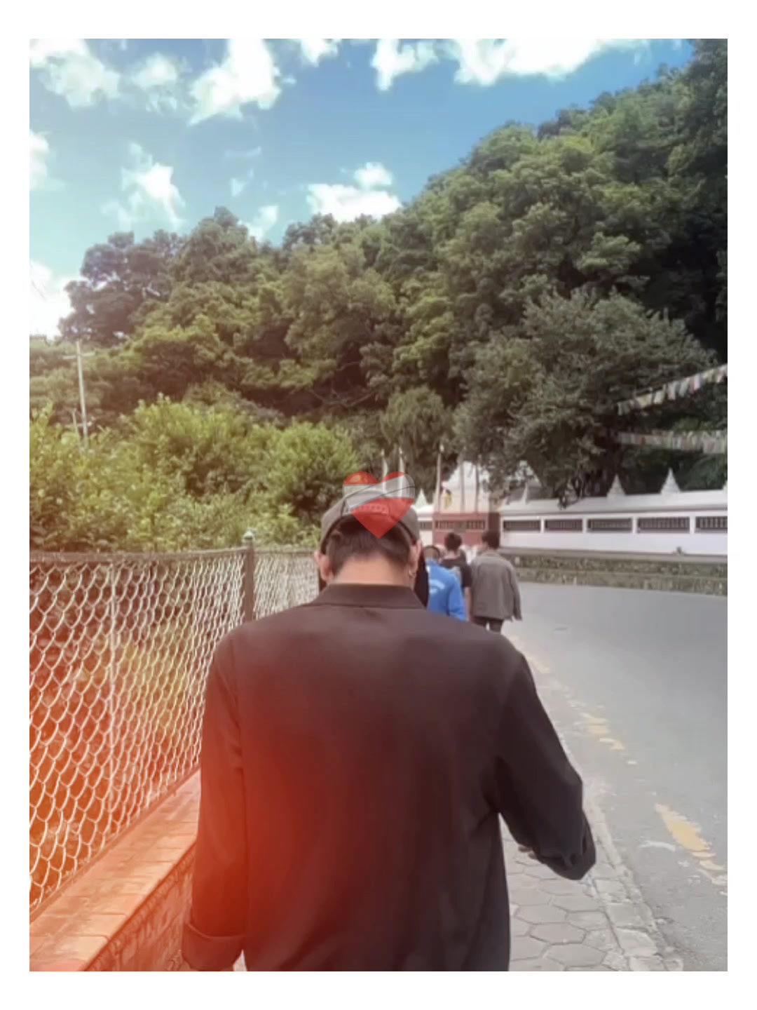 @๐
บ๐๐๐ฉ๐๐คโ๐ค
