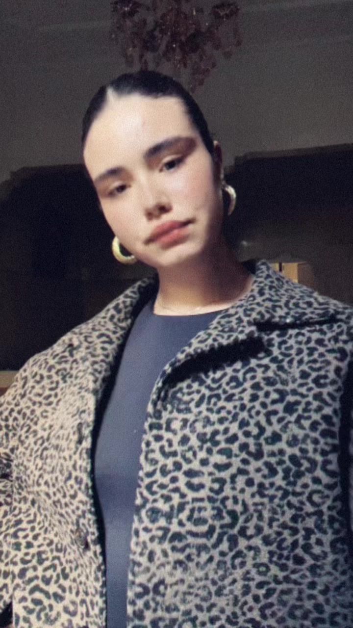 @♕