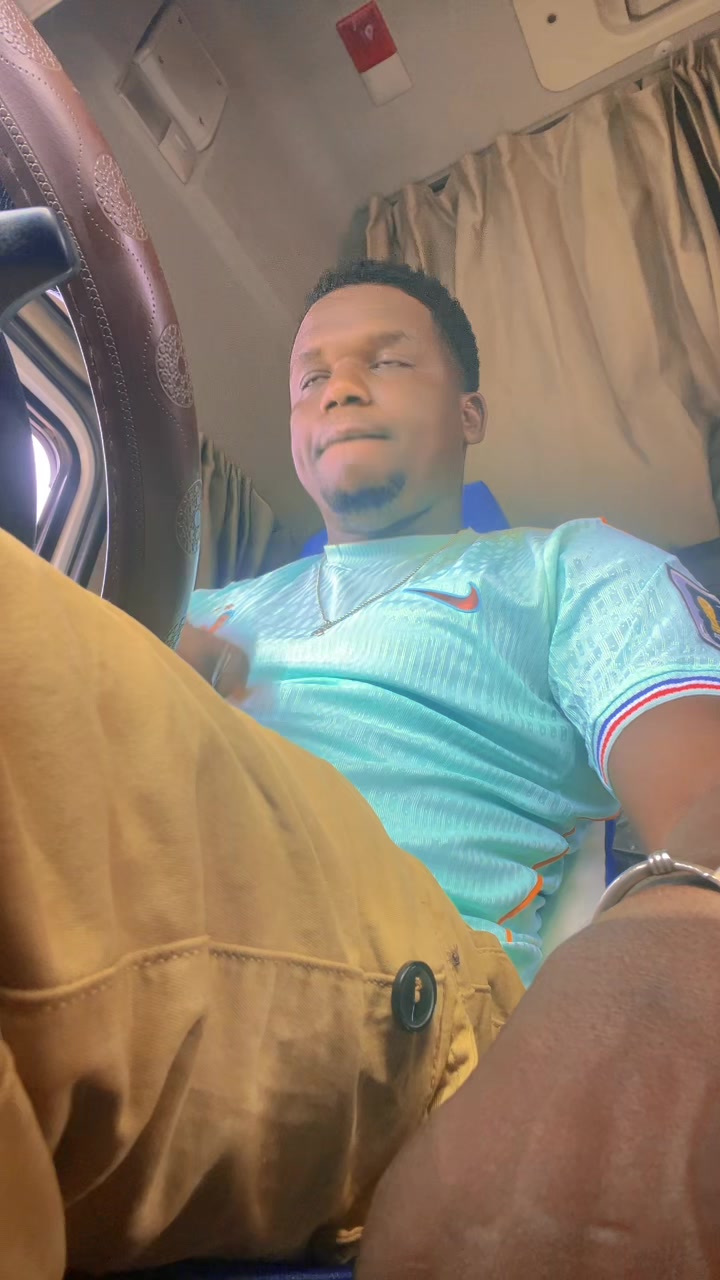 @BATHIE Fall CHAUFFEUR NOBLE
