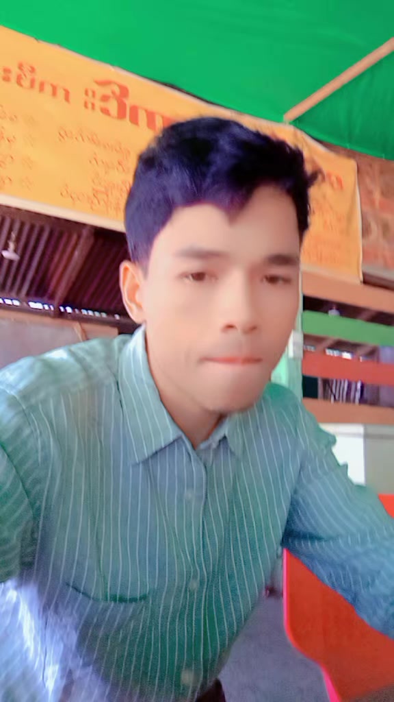 @ကိုထွန်းနေဇာထွေး(Official)