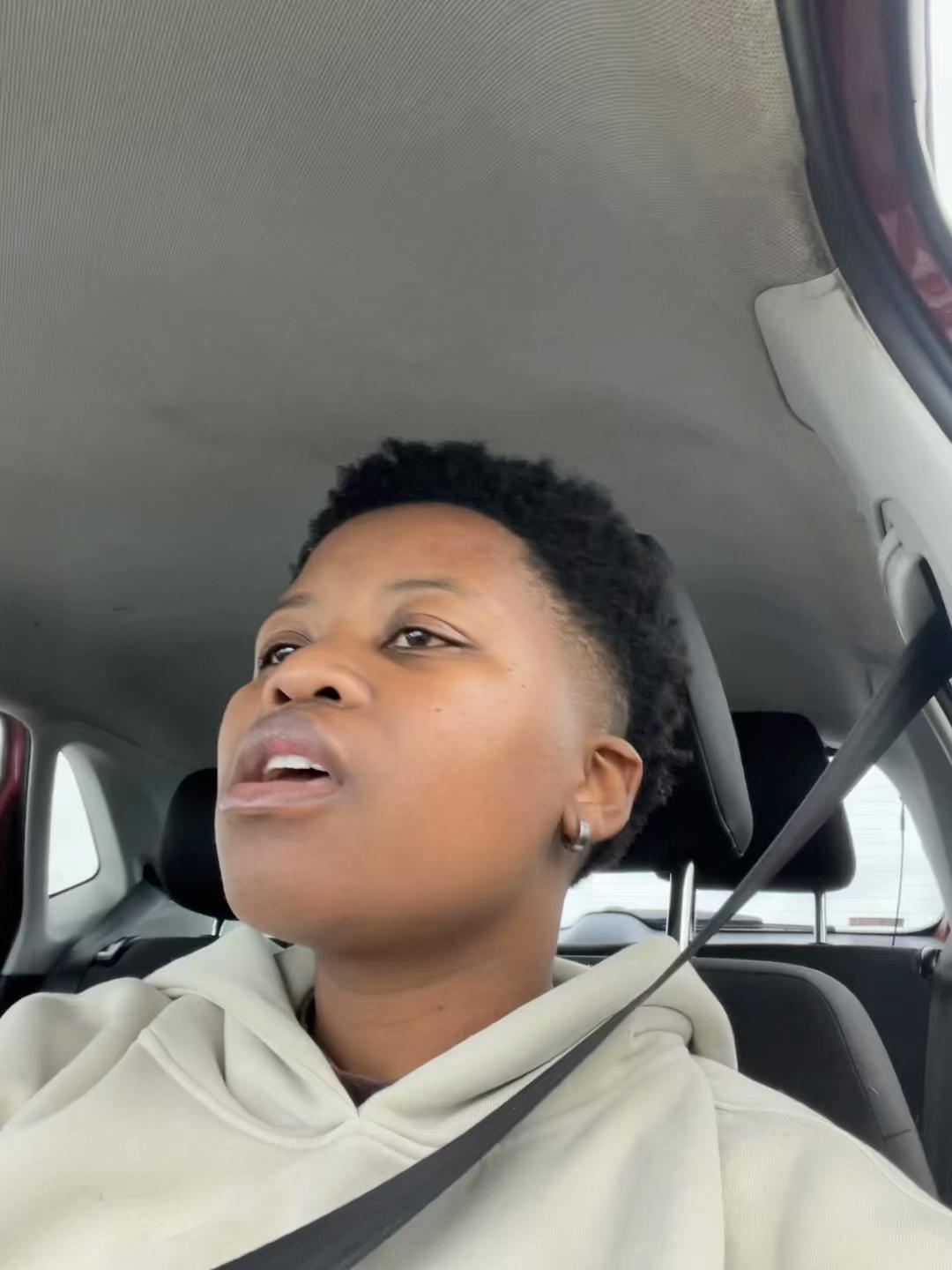 @likho lihlumelo maseti.