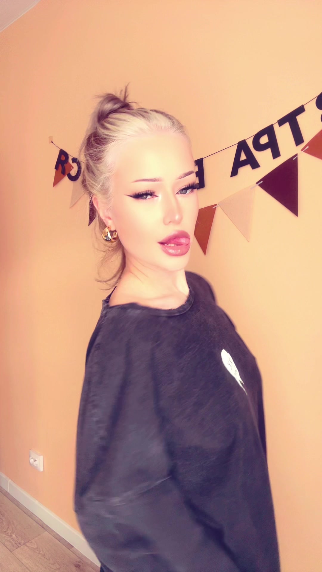 @Анастасия 💋