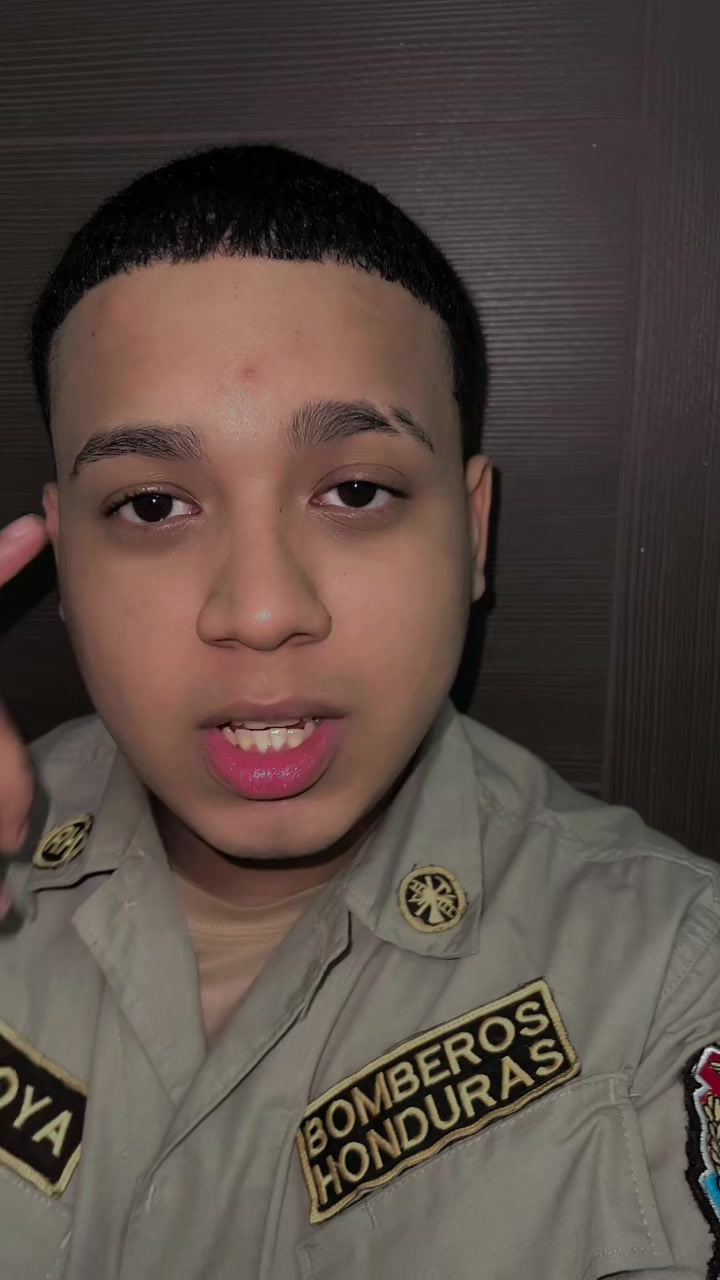 @Daniel Montoya ๐ญ๐ณ๐