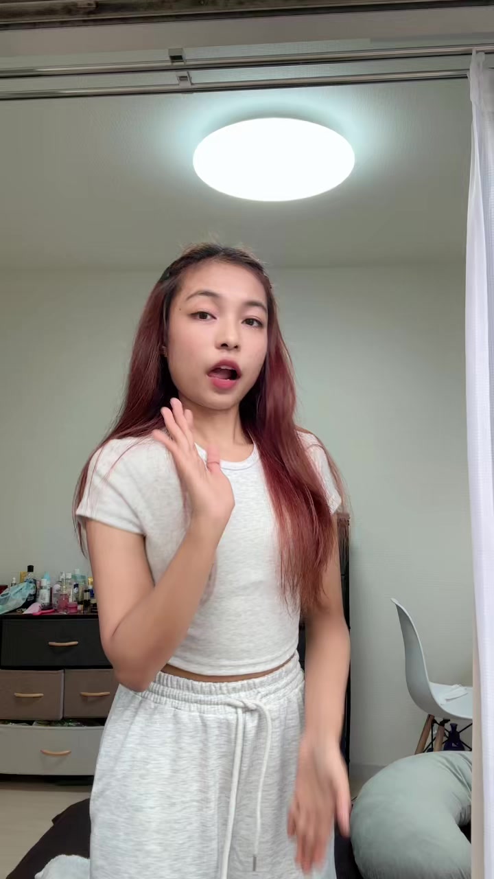 @Htet Myat Noe