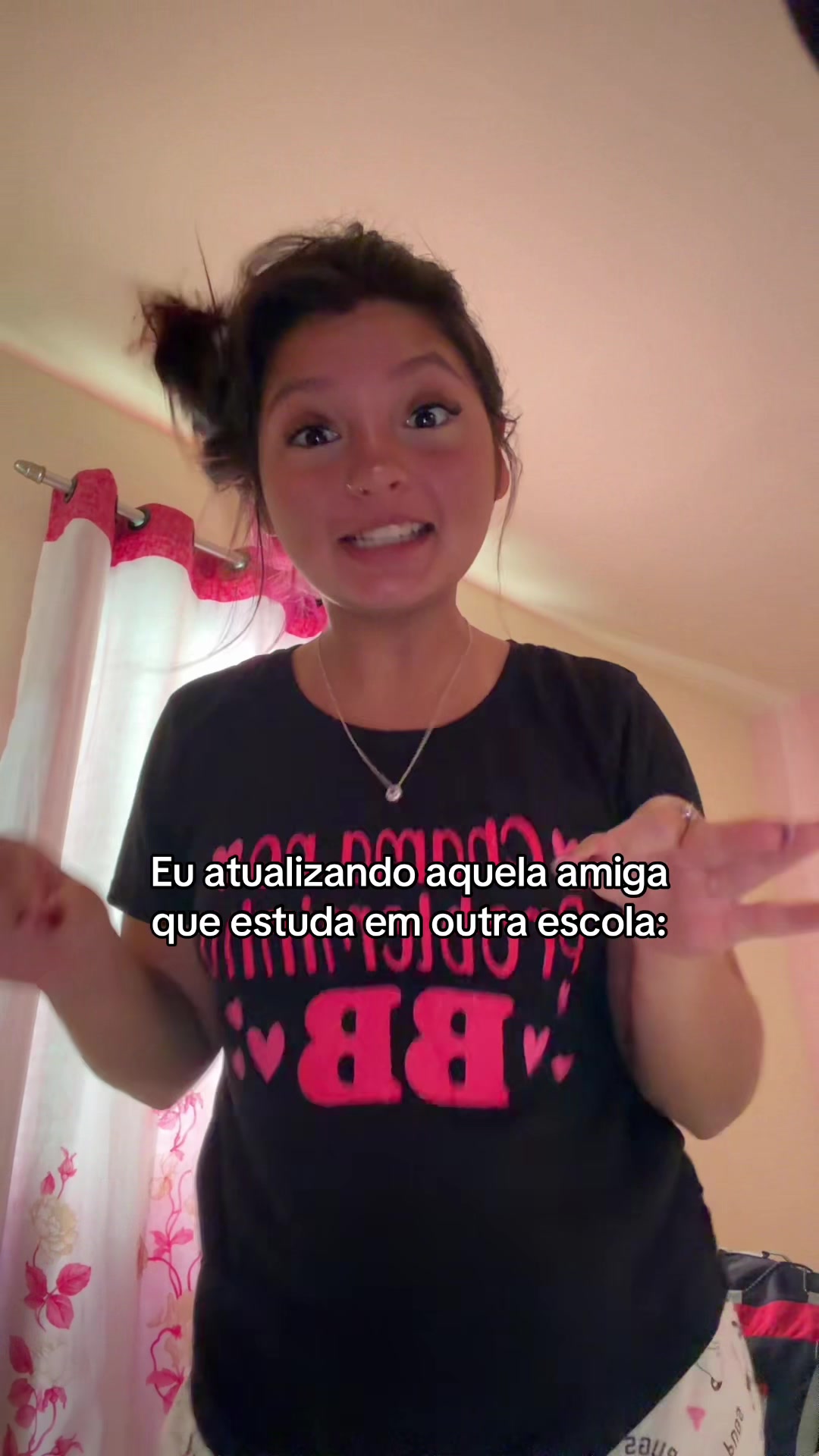 @Larinha💨