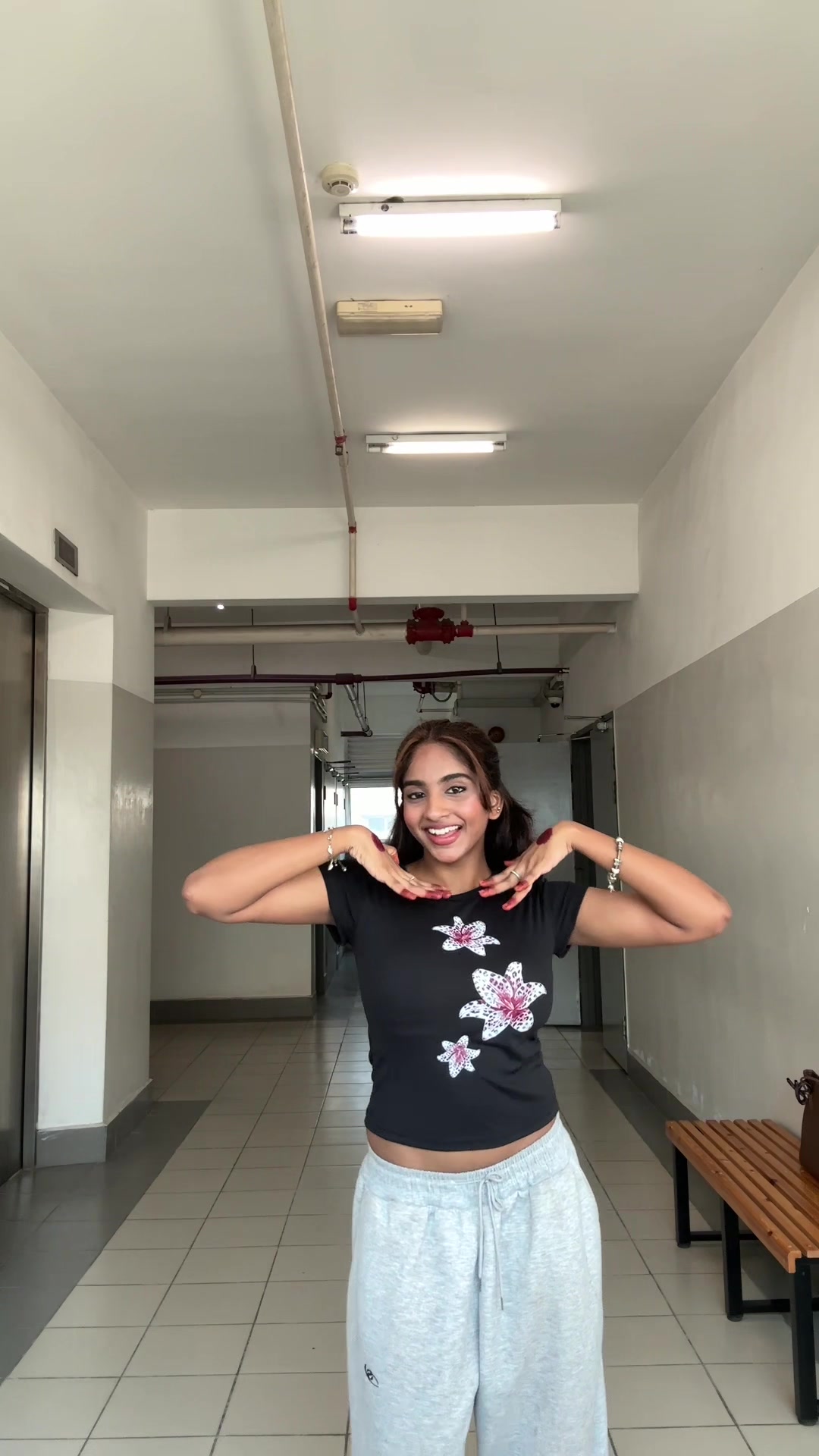 @_.moganapriya