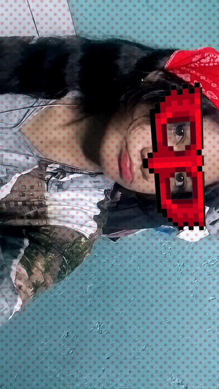 @~๐๐๐๐~