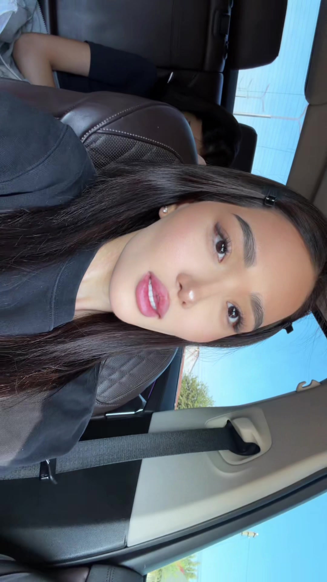 @Aiyma