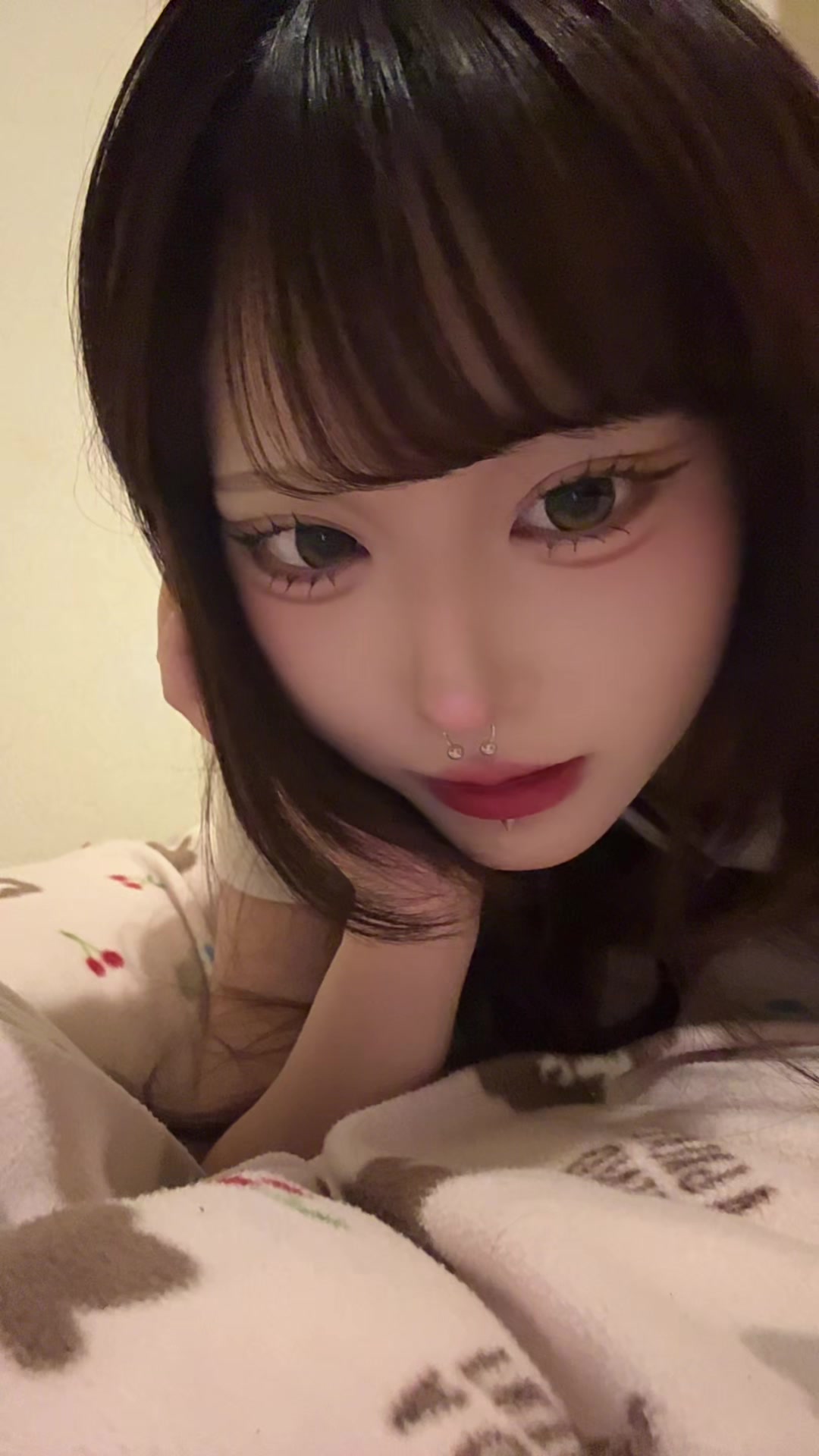 @ア ヤ ノ