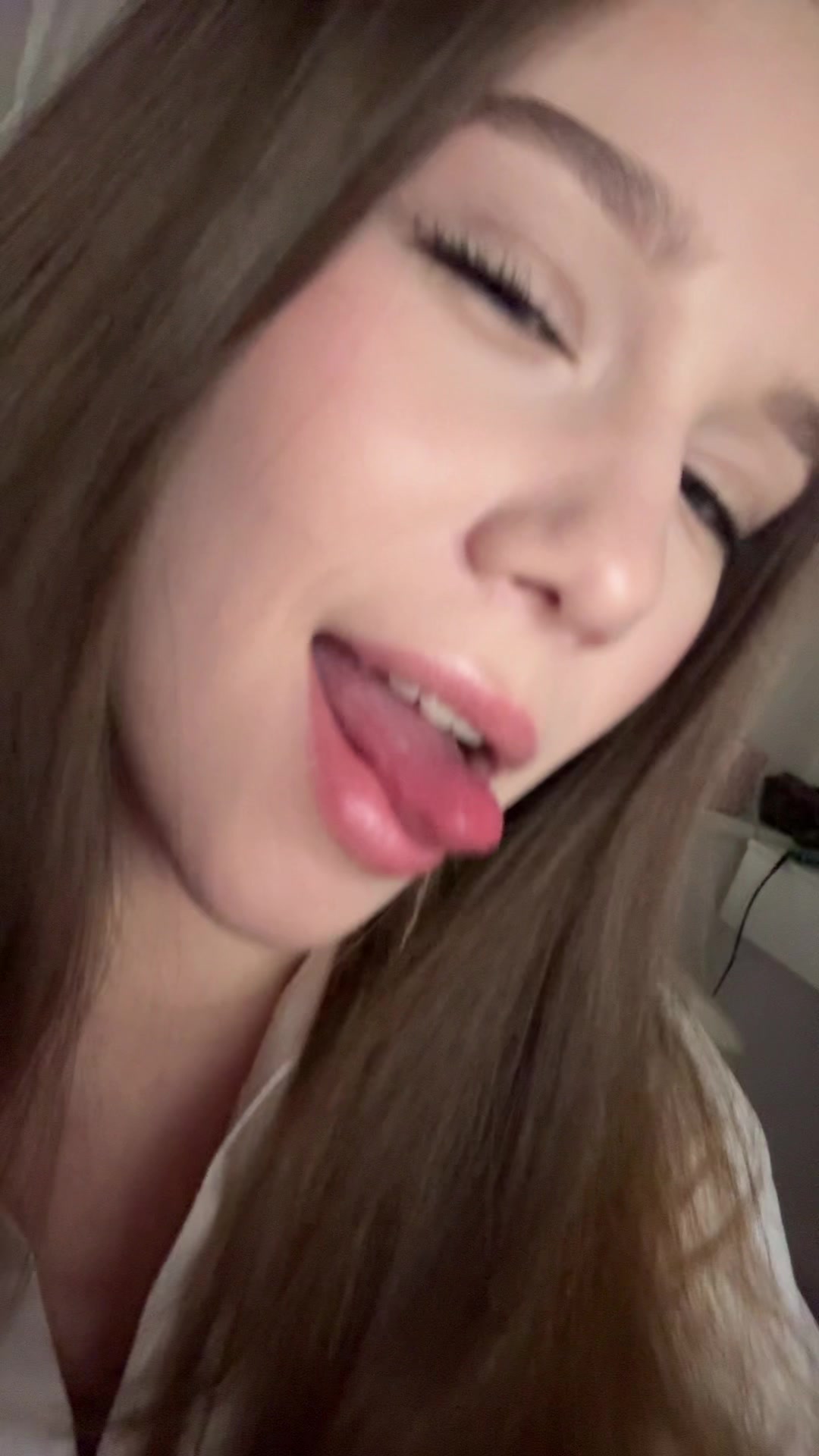 @sonya