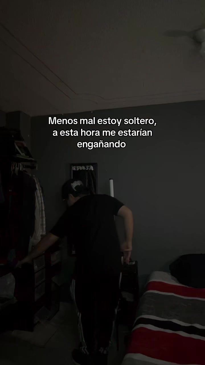 @JAMES🦥